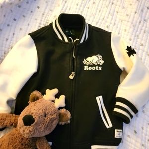 Roots sweater varsity zip up 3T
